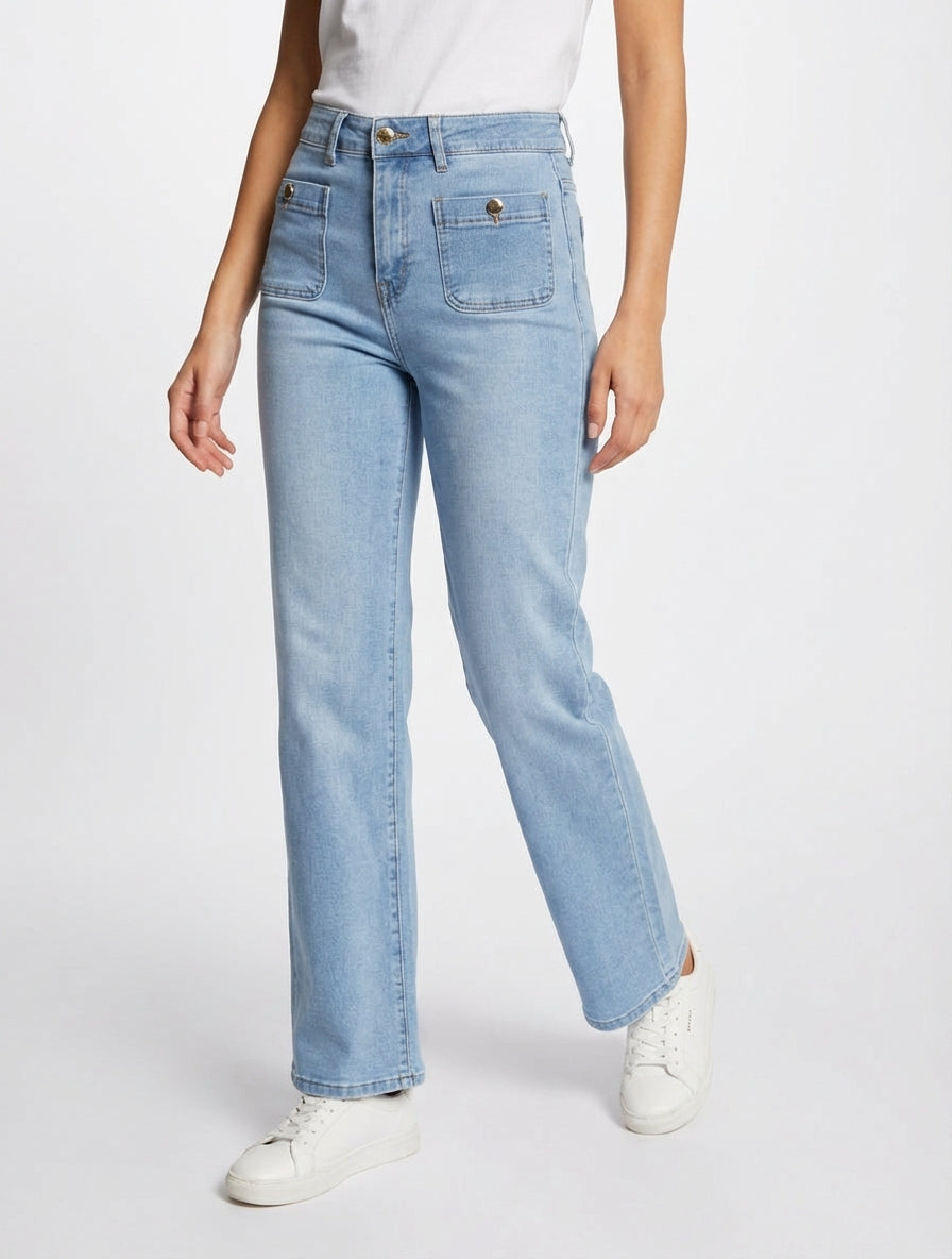 Jean mit dekorativen Knöpfen im geraden Schnitt - Blau