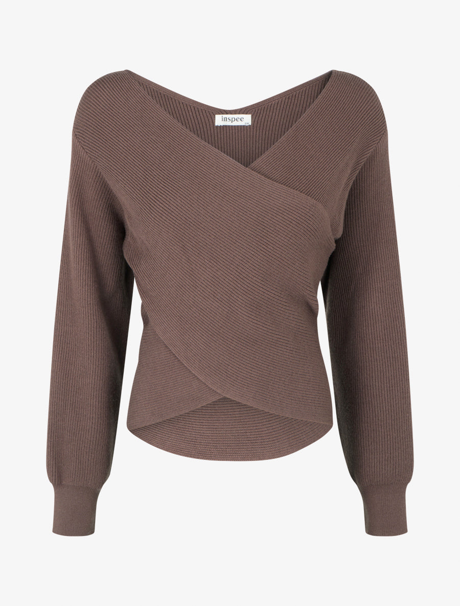 Rippenpullover mit Wickelausschnitt - Braun