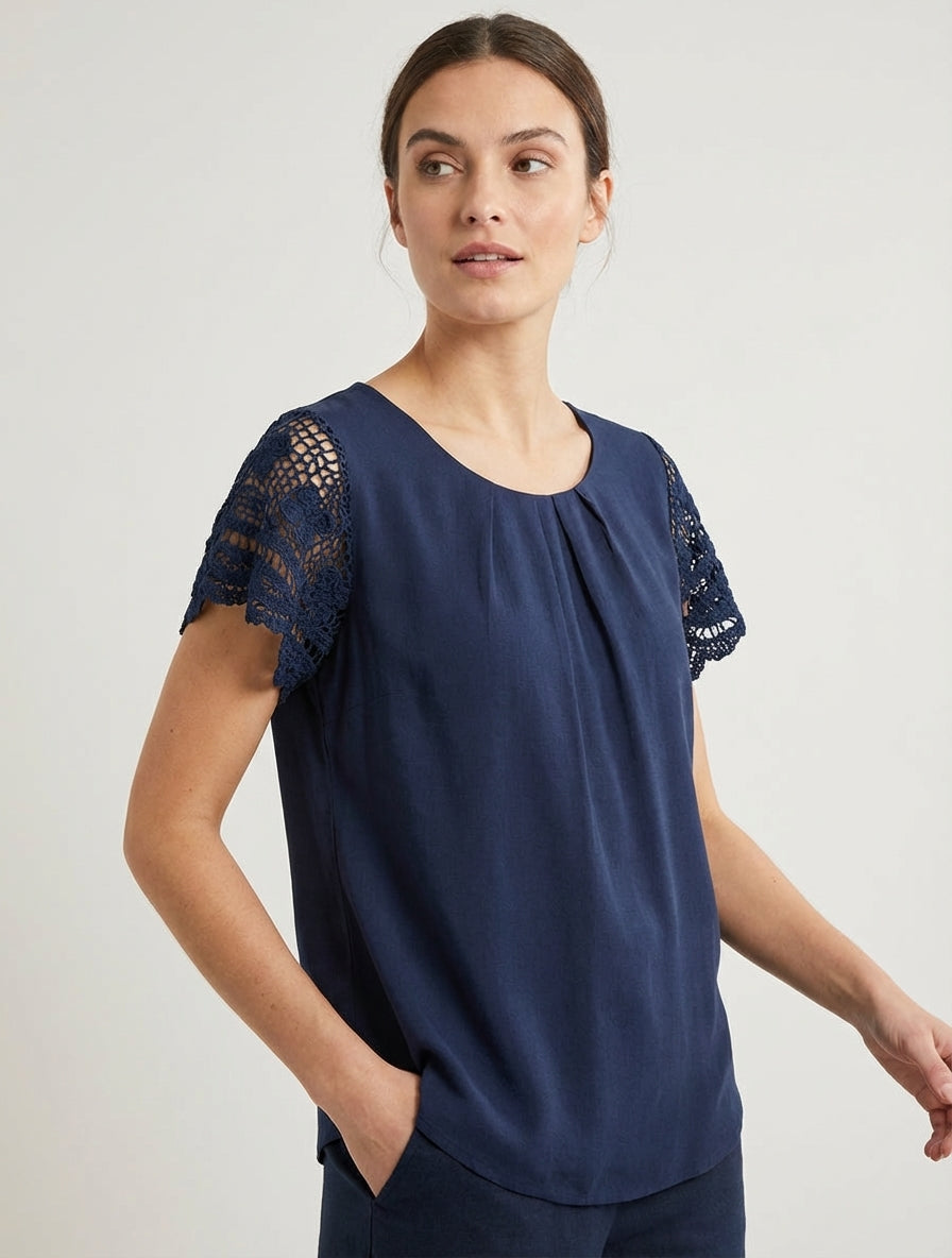 Kurzarm-Oberteil mit Stickerei - Marine
