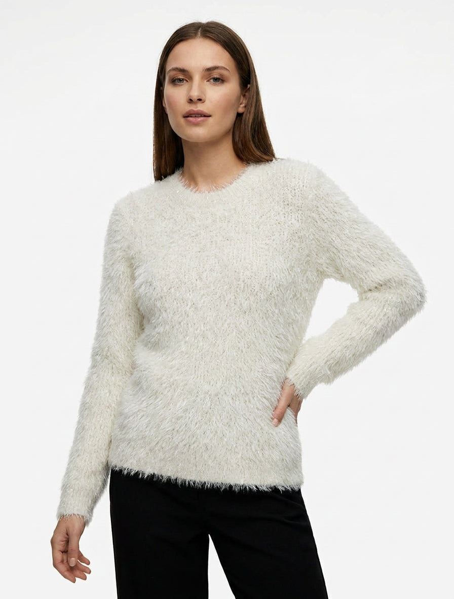 Flusenfreier Pullover mit schimmerndem Detail - Ecru