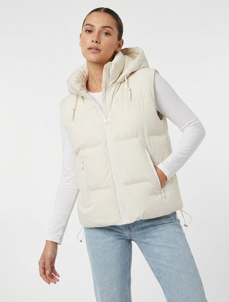 Ärmellose Daunenjacke mit Kapuze - Weiß