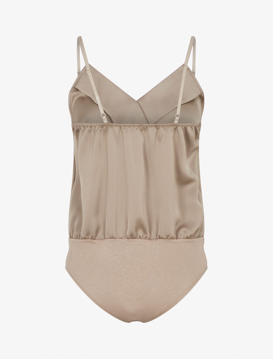 Body satiné à col V et fines bretelles - Taupe - 2