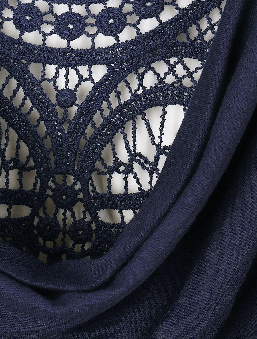 Ärmelloses Oberteil mit Wasserfallausschnitt und Spitzendetail am Rücken - Marineblau