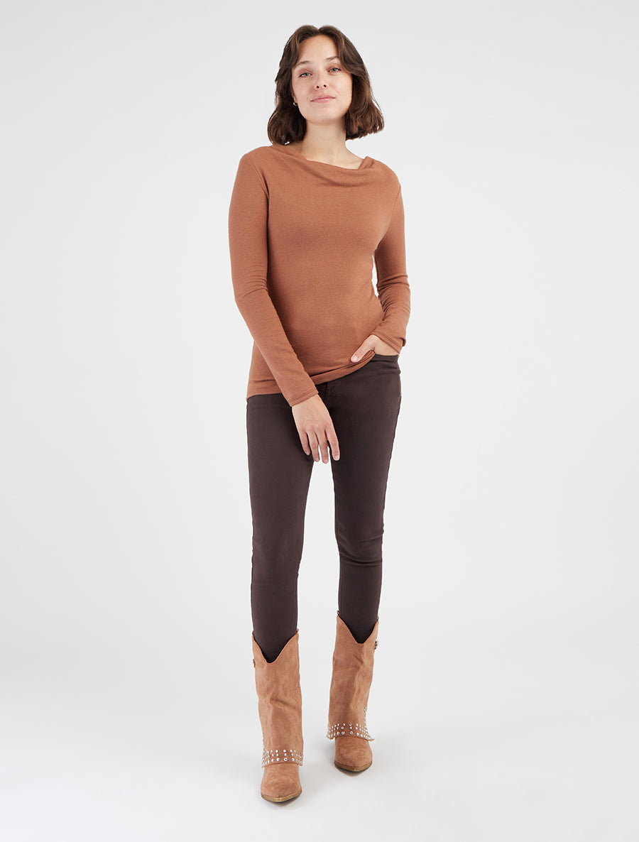 Pull à col bénitier et dos en crochet - Camel - 8