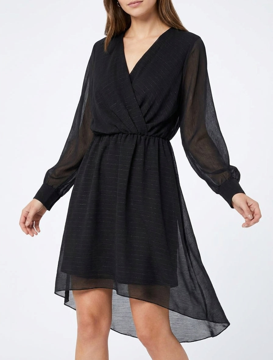 Ausgestelltes Kleid aus irisierendem Voile mit Wickelausschnitt - Schwarz