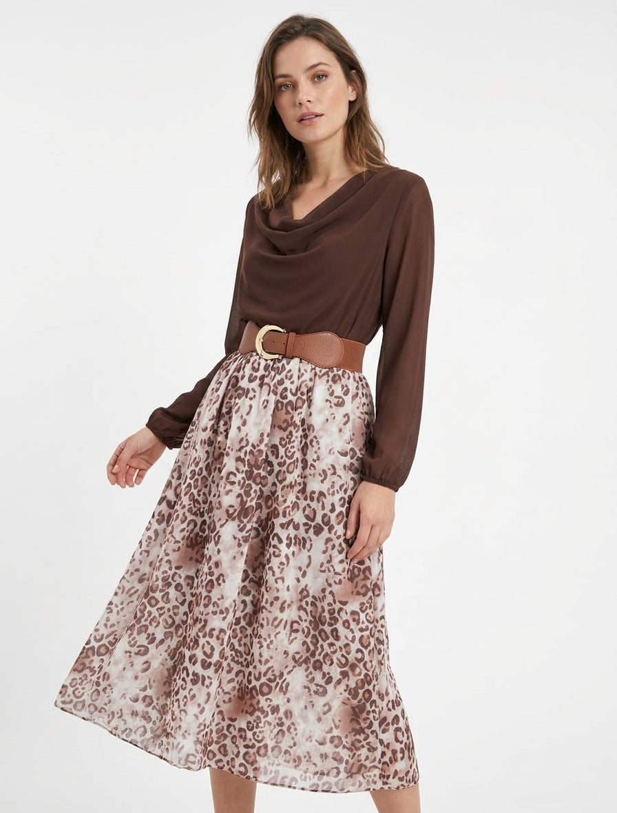Gerade geschnittenes Leopardenkleid mit langen Ärmeln - Braun