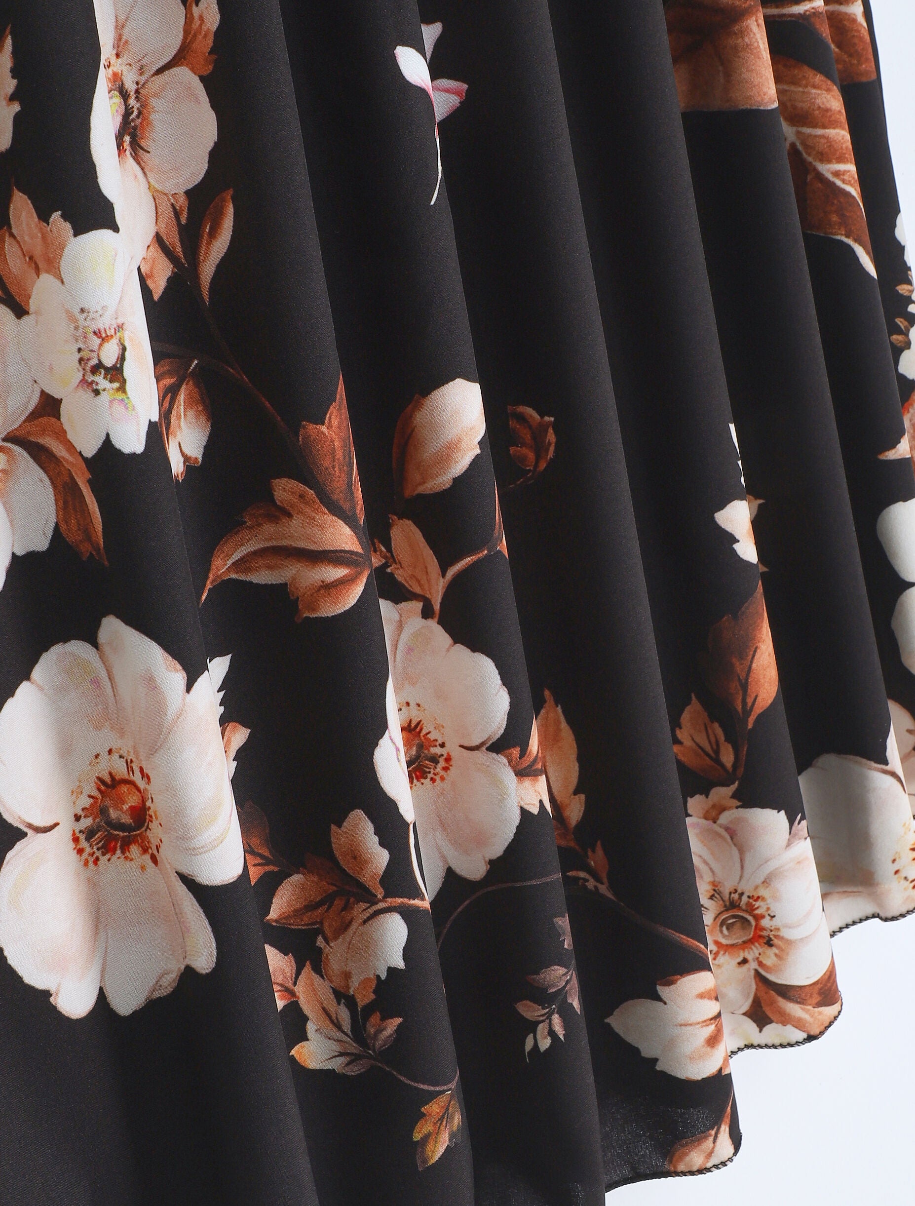 Robe mi-longue manches courtes imprimé floral - Noir - 3