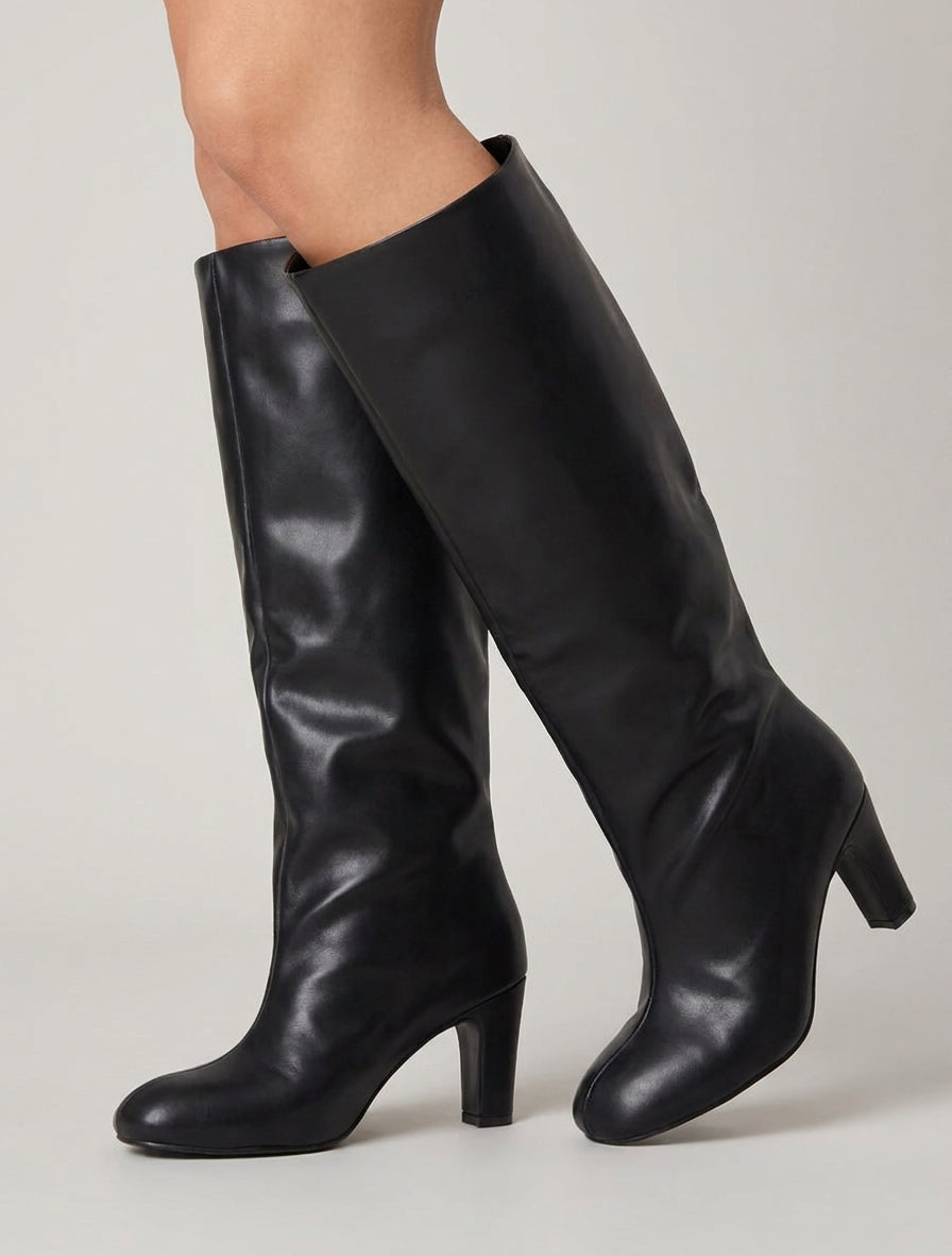 Stiefel aus Kunstleder mit runden Spitzen - Schwarz