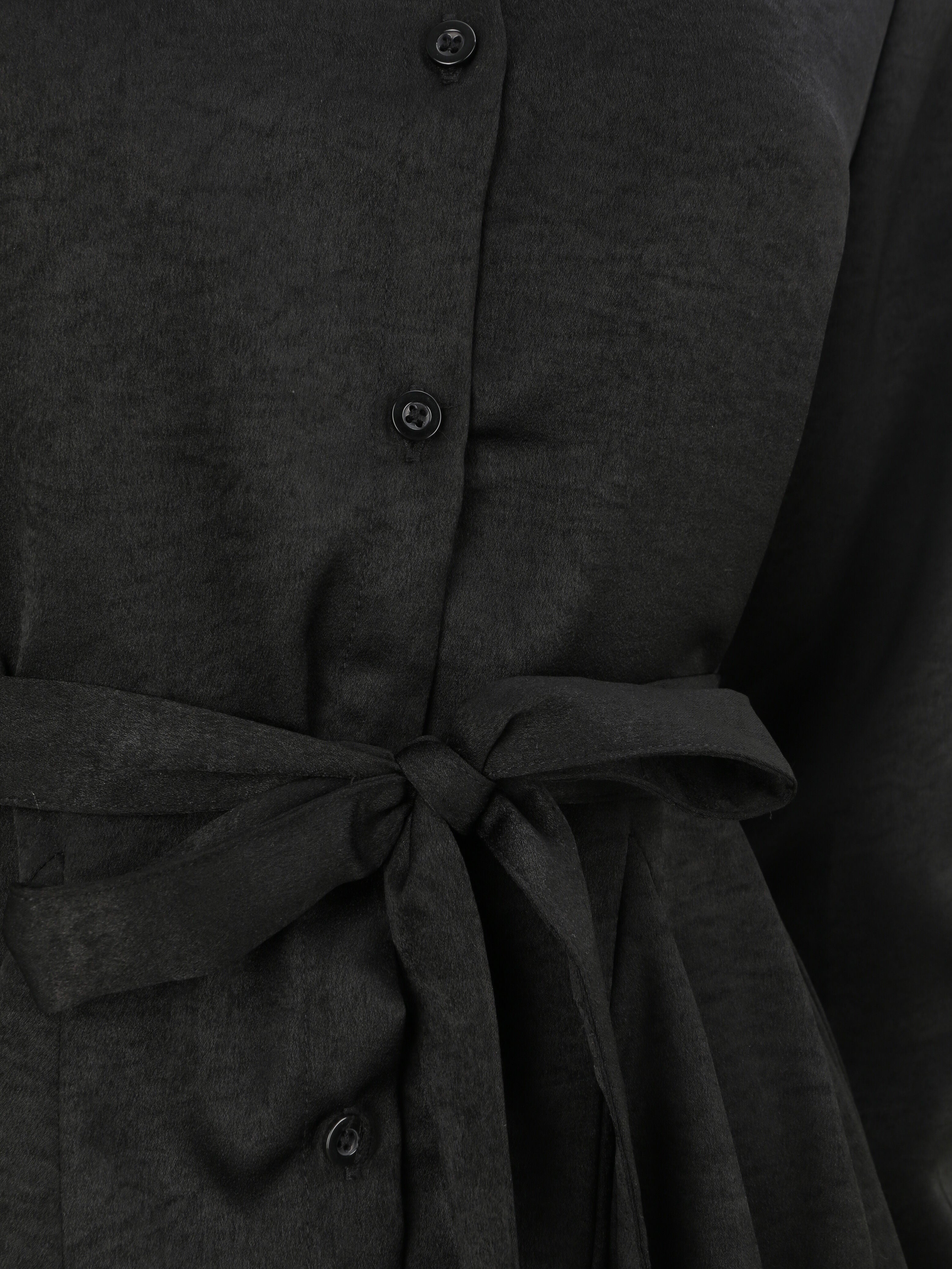 Robe chemise satinée à bords volantés - Noir - 3