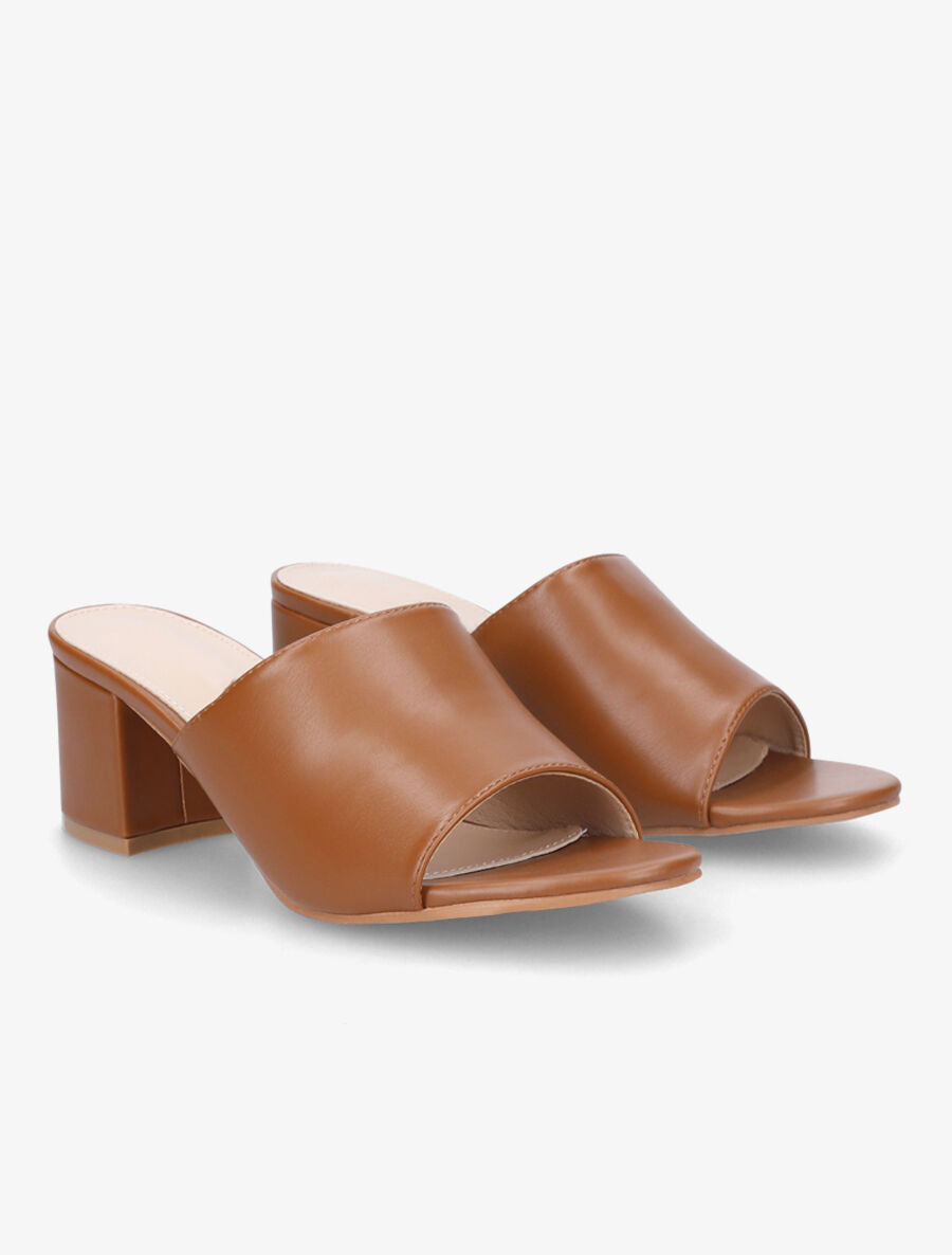 Mules basiques en simili - Camel - 4