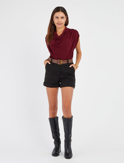 Look Adila