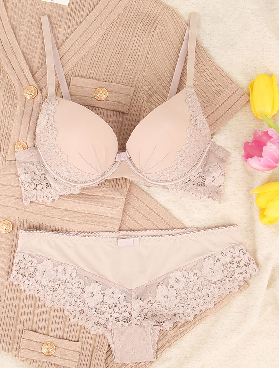Ensemble emboitant en résille et en dentelle - Beige - 1