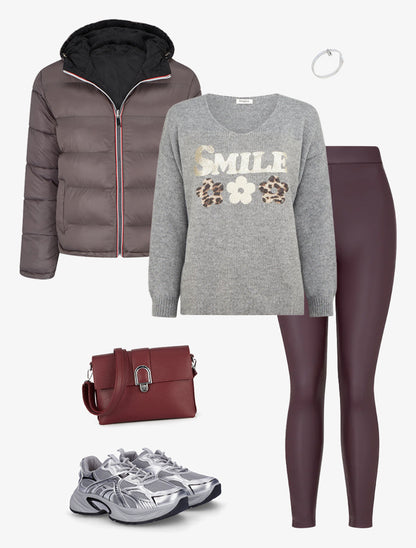 Look Clarrie - 1