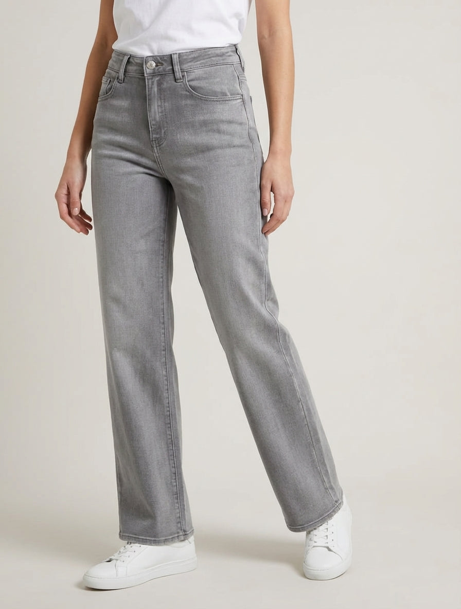 Jean mit weiter Passform und geradem Beinabschluss - Grau
