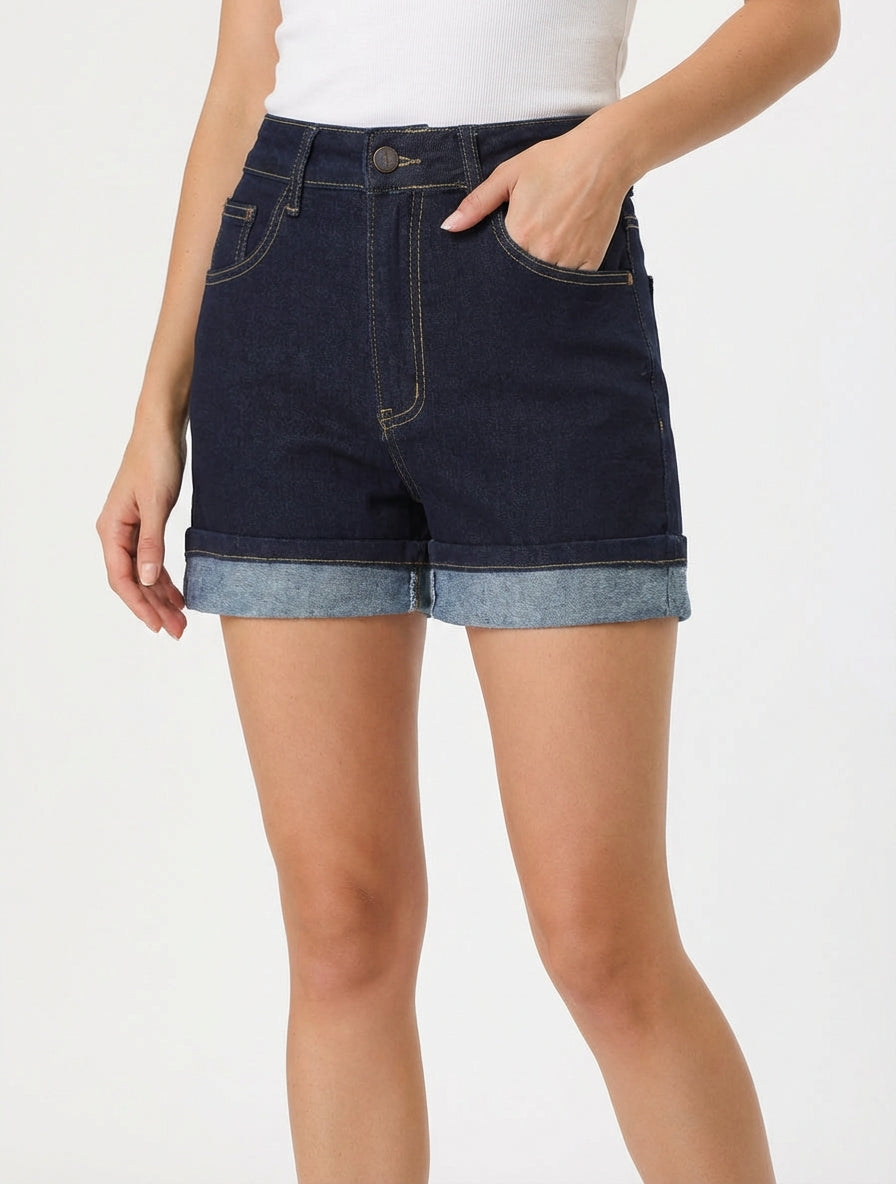 Umgeschlagene Jeansshorts - Rohblau