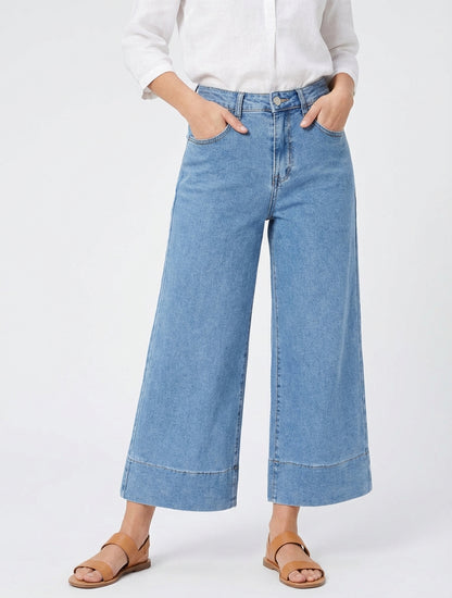 Weit geschnittener Bermuda mit hoher Taille - Blau