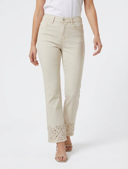 Jean mit bestickten Kanten - Beige