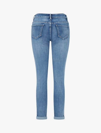 Skinny-Jeans mit Schmucksäumen und Gürtel - Blau