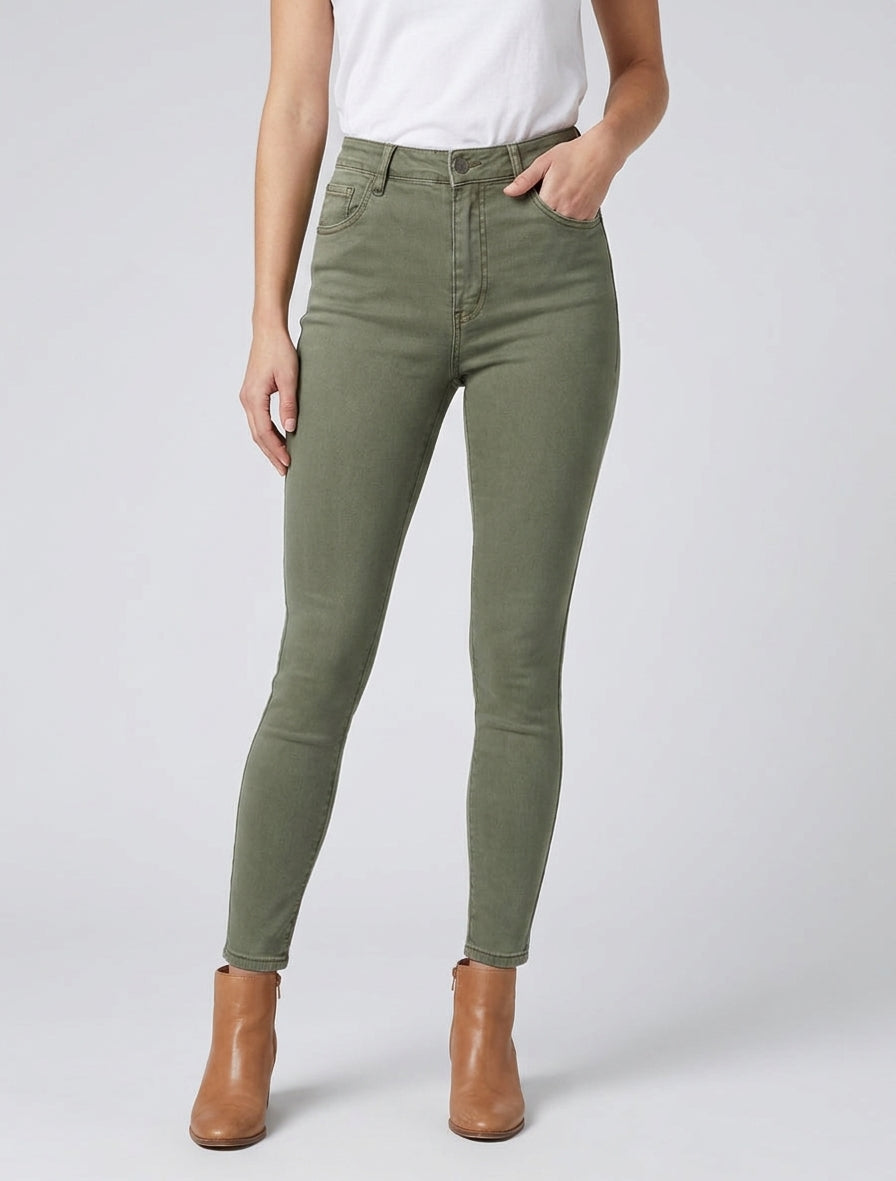 Schmal geschnittene Jeans mit hoher Taille - Kaki