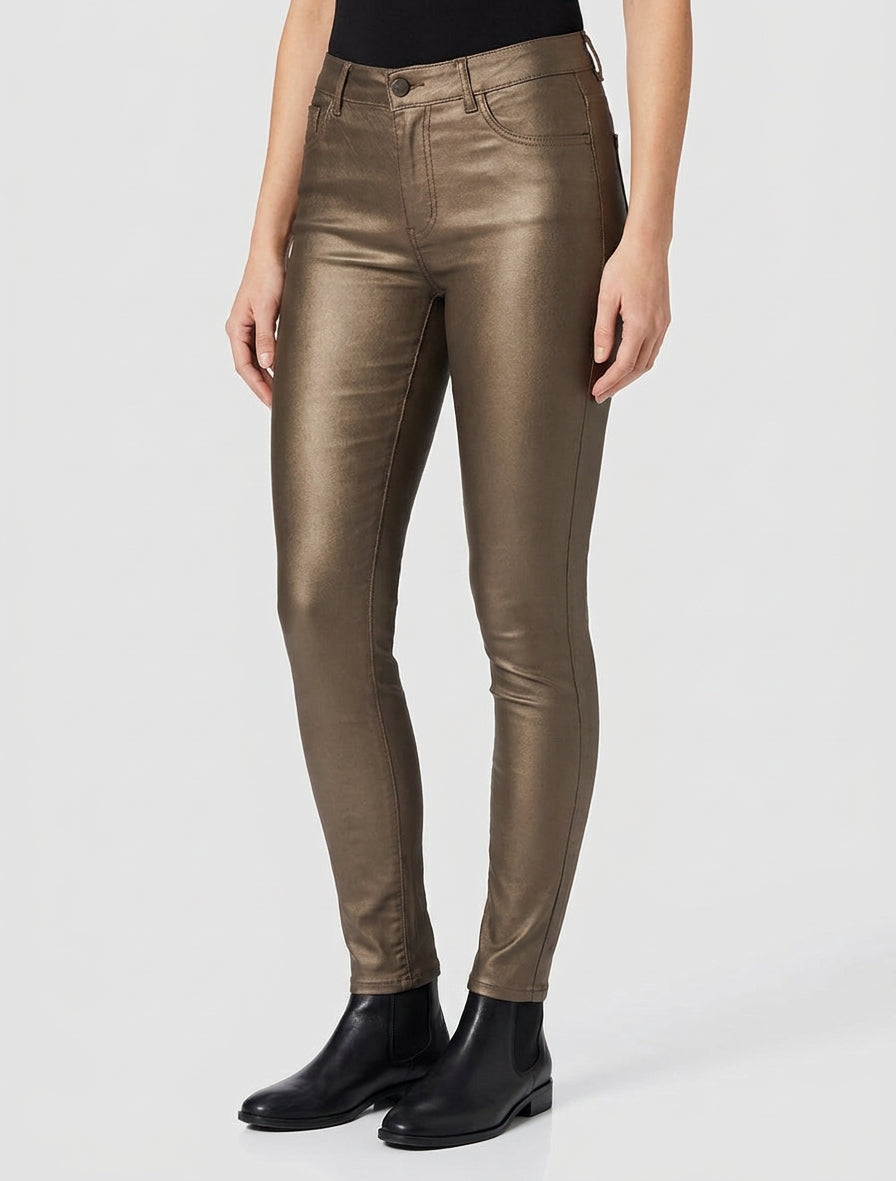 Slim-Fit-Hose in beschichteter Lederoptik - Bronze