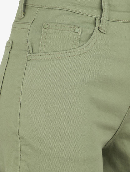 Short en jean à ourlets - Kaki - 3