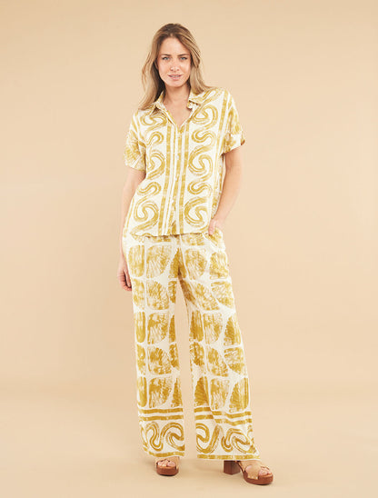 Ensemble chemise et pantalon imprimé fantaisie - Moutarde - 1