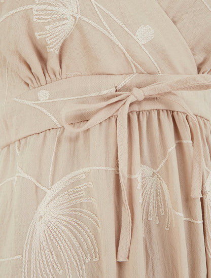 Robe longue empire à broderies végétales - Beige - 3