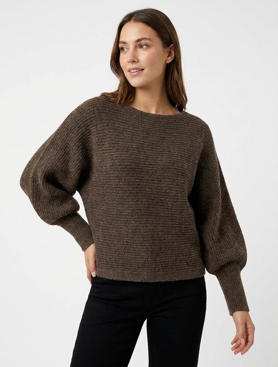 Strickpullover mit Fledermausärmeln und langen Ärmeln - Braun