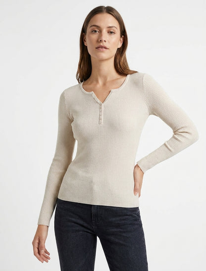 Eng anliegender, gerippter Pullover mit Tunika-Kragen - Beige