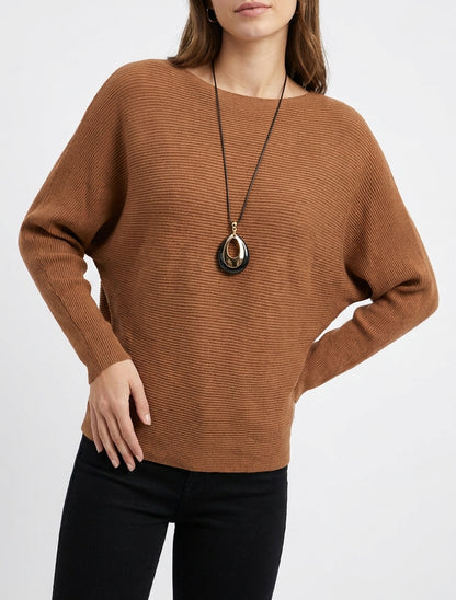 Gerader Pullover aus Rippstrick mit Fledermausärmeln - Kamel