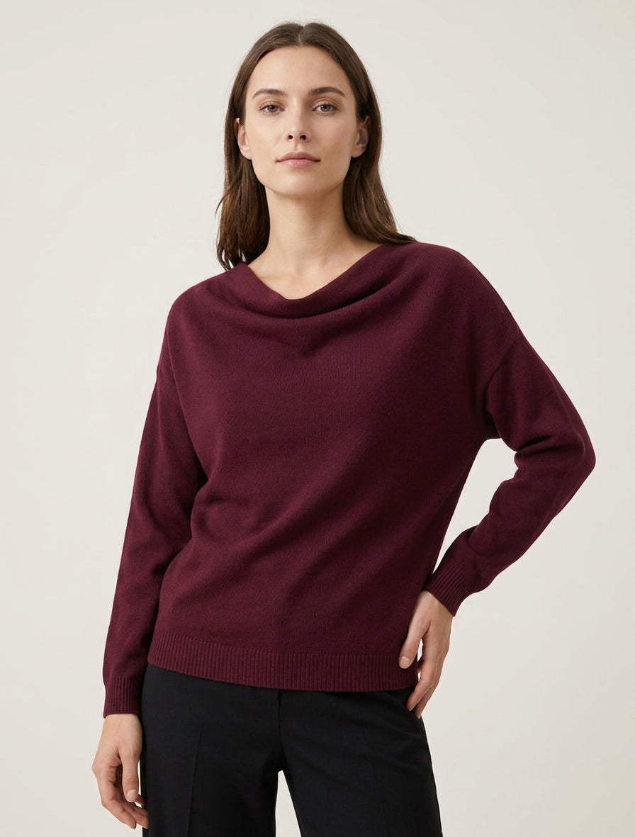 Gerader Pullover mit Wasserfallausschnitt - Weinrot
