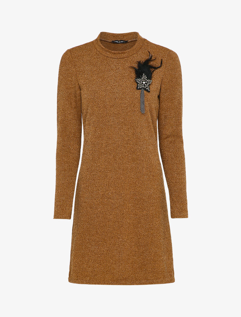 Robe pull à broche à plumes - Marron - 4