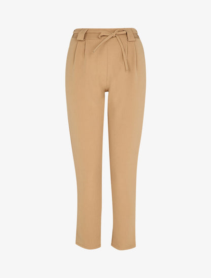 Pantalon coupe carotte à taille haute élastiquée et lien à nouer - Camel - 1
