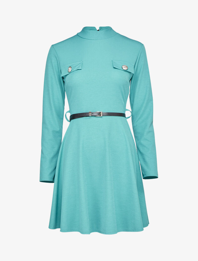 Robe patineuse courte à poches à rabats en trompe l&