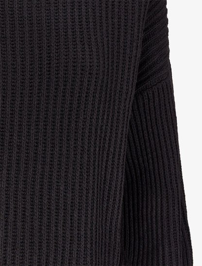 Pull court en grosse maille à col montant - Noir - 3