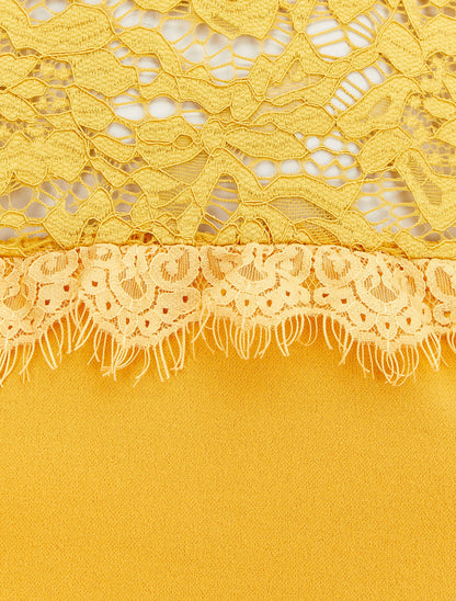 Blouse à épaules en dentelle et manches longues - Moutarde - 3