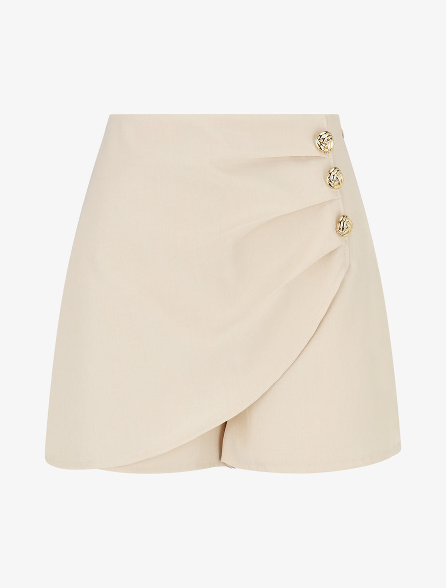 Short uni à boutons décoratifs - Beige - 1