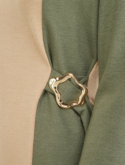 Pull fin bicolore à boucle décorative - Camel/marron - 3