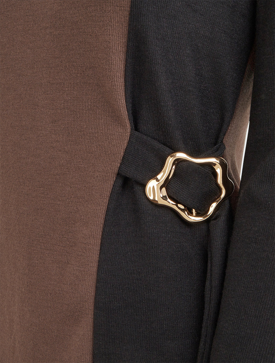 Pull fin bicolore à boucle décorative - Marron/noir - 3