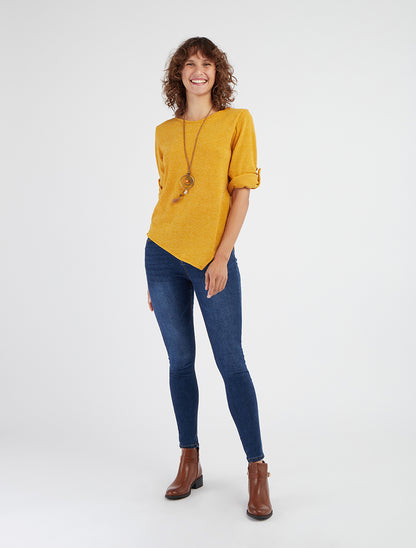 Asymmetrischer dünner Pullover mit hochkrempelbaren langen Ärmeln - Senfgelb