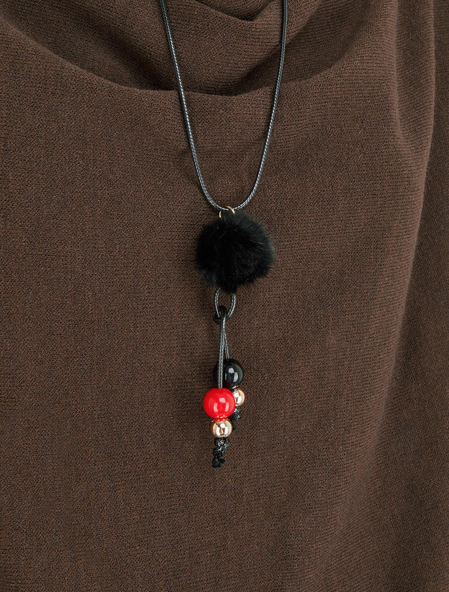 Feiner einfarbiger Pullover mit Wasserfallausschnitt - Braun