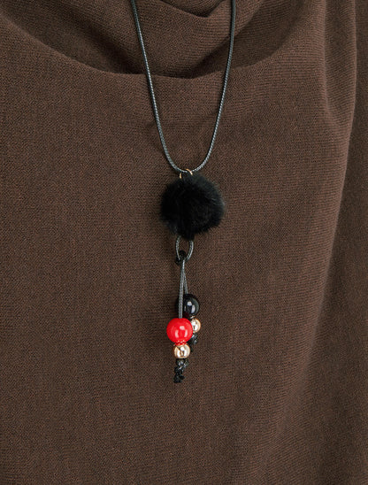 Feiner einfarbiger Pullover mit Wasserfallausschnitt - Braun