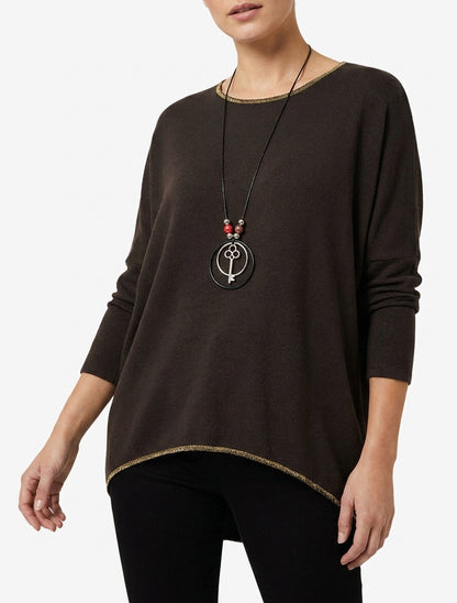 Einfarbiger Pullover mit Fledermausärmeln. - Braun