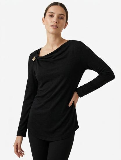 Feiner Pullover mit Schmuckbesatz - Schwarz