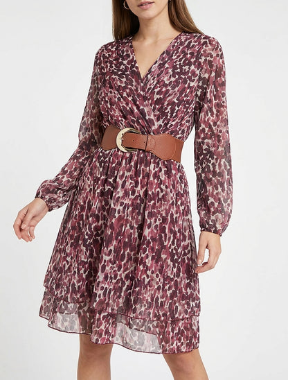 Kleid mit Fantasiemuster und Wickelausschnitt - Weinrot