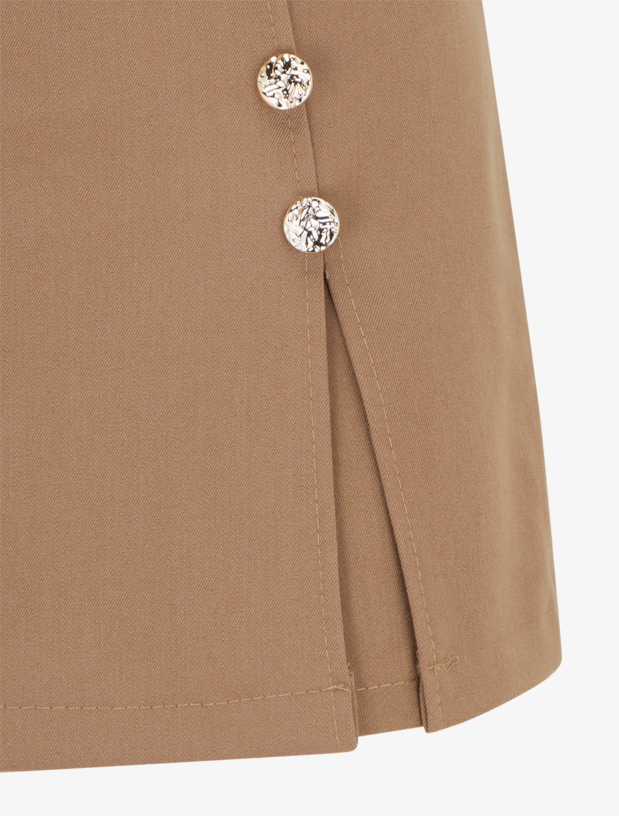 Jupe-short fendue à boutons décoratifs - Camel - 3