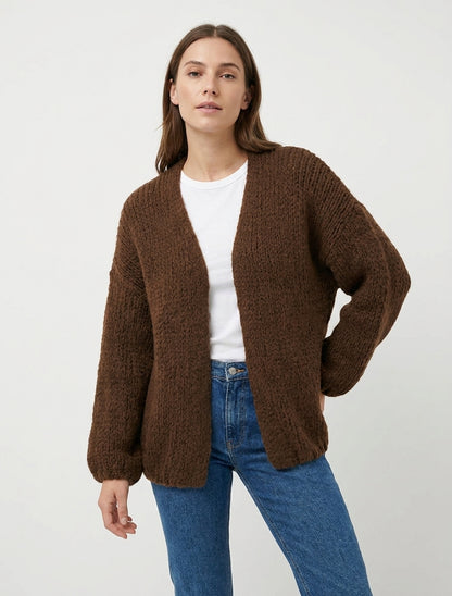 Offene Strickjacke aus grobem Strick in weiter Passform - Braun