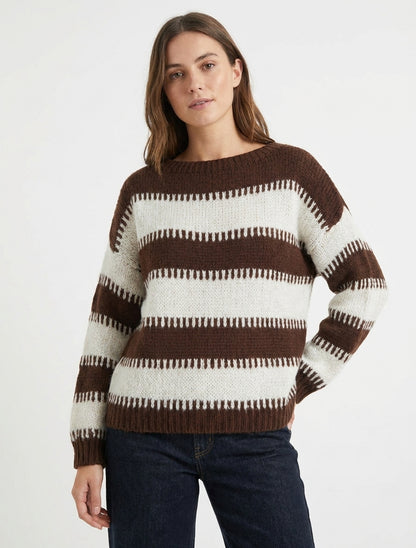 Quadratisch geschnittener Pullover mit fantasievollen Streifen - Braun