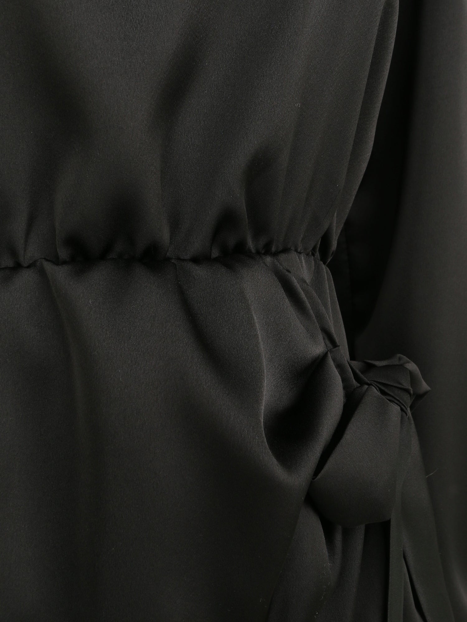 Robe satinée style portefeuille - Noir - 3