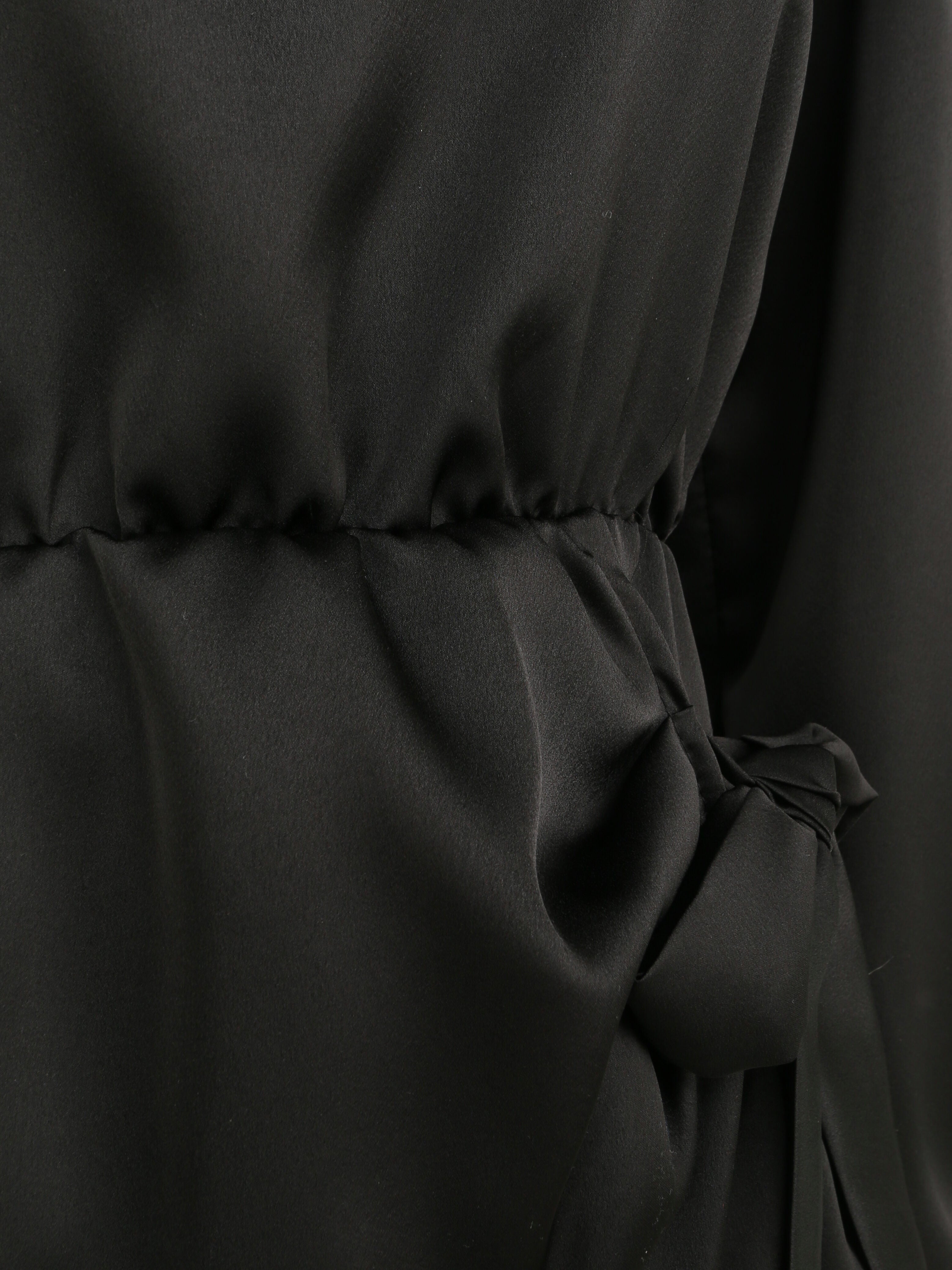 Robe satinée style portefeuille - Noir - 3